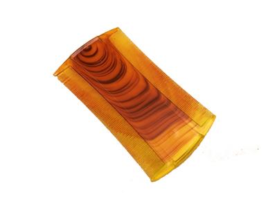 仿琥珀梳子